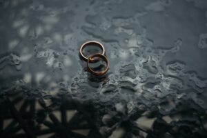 How To Serve Your Spouse With Divorce Papers