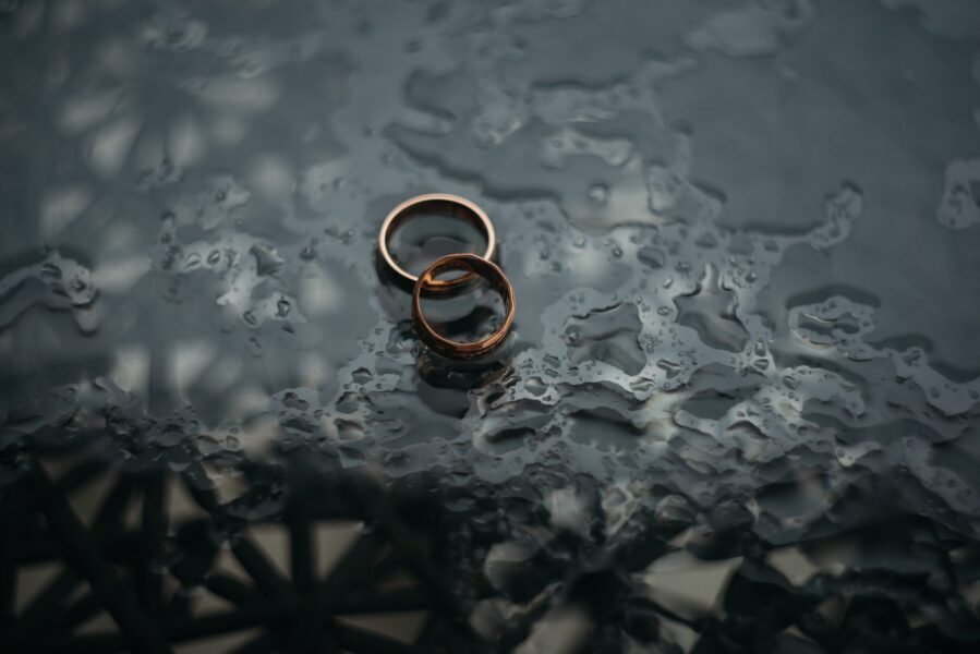 How To Serve Your Spouse With Divorce Papers